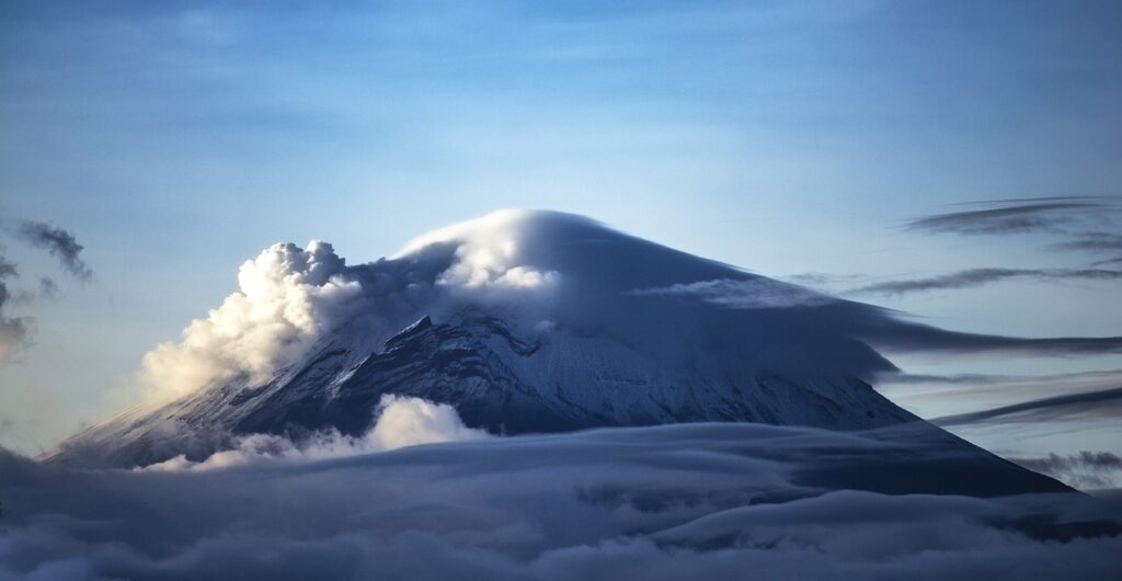 top, summit, mountain, volcano, clouds, mexico, nature, popocatepetl, landscape